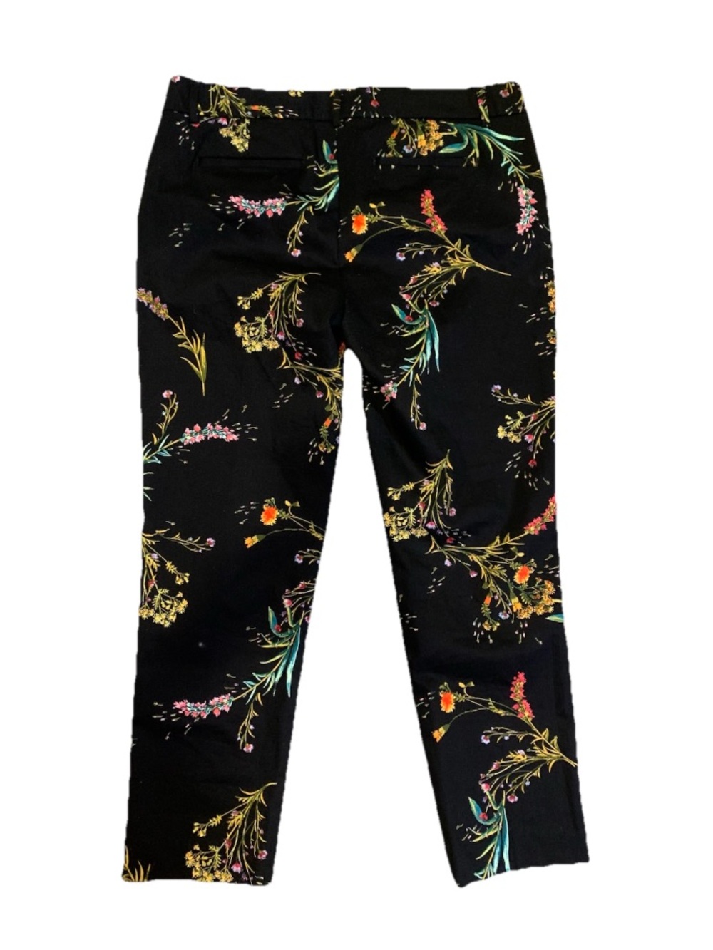 Black Floral Cropped Pants - Picture 2 of 6